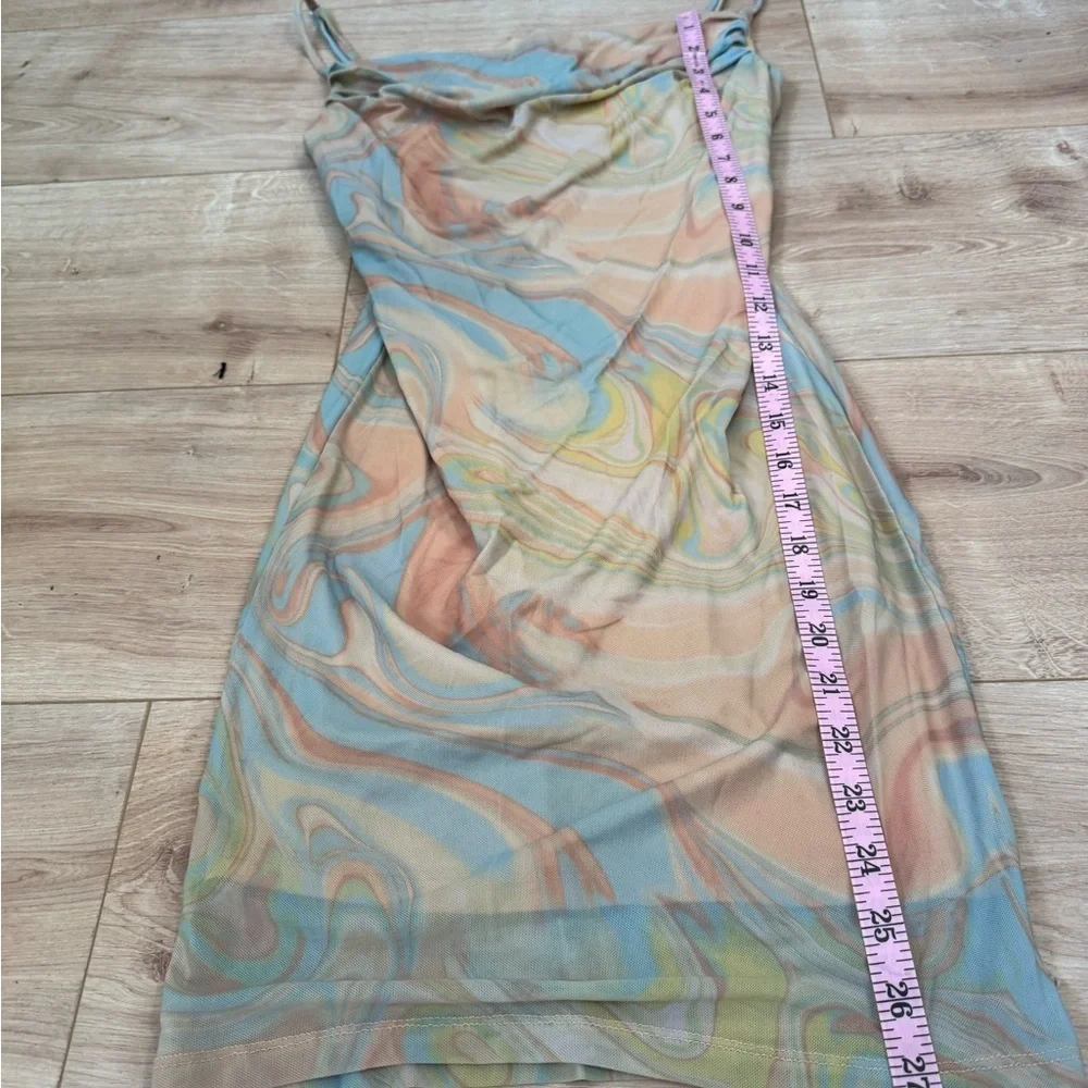 Forever 21 Pastel Swirl Bodycon Dress - Picture 3 of 4